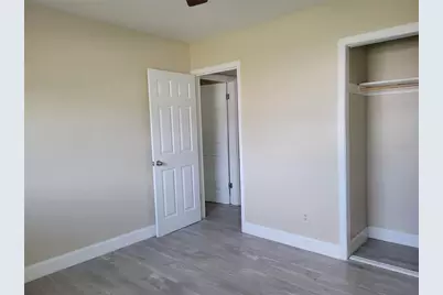 7880 2nd Avenue S, Saint Petersburg, FL 33707 - Photo 32