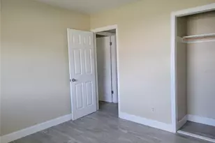 7880 2nd Ave S, Saint Petersburg, FL 33707 - Photo 32