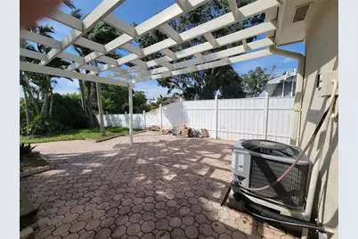 7880 2nd Avenue S, Saint Petersburg, FL 33707 - Photo 36