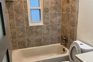 7920 George Washington Ln, Tampa, FL 33637 - Photo 24
