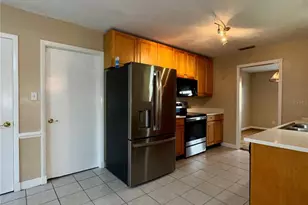 2908 Forest Cir, Seffner, FL 33584 - Photo 12
