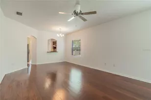 7815 Tuscany Woods Dr, Tampa, FL 33647 - Photo 6