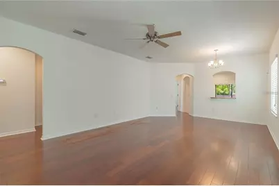 7815 Tuscany Woods Drive, Tampa, FL 33647 - Photo 4