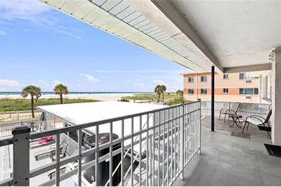 10450 Gulf Boulevard, Treasure Island, FL 33706 - Photo 14
