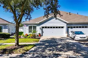 6817 Surrey Oak Dr, Apollo Beach, FL 33572 - Photo 2