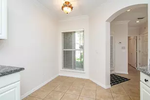 1177 Shipwatch Cir, Tampa, FL 33602 - Photo 18