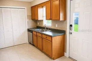 3052 Park Ln, Dunedin, FL 34698 - Photo 30