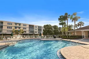 6495 Shoreline Dr, Saint Petersburg, FL 33708 - Photo 62