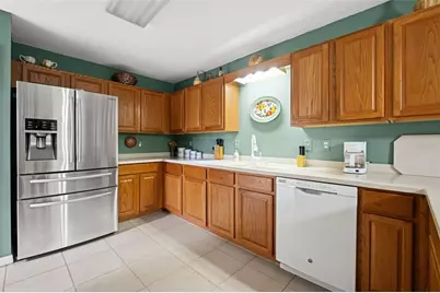 10628 Collar Drive, San Antonio, FL 33576 - Photo 4