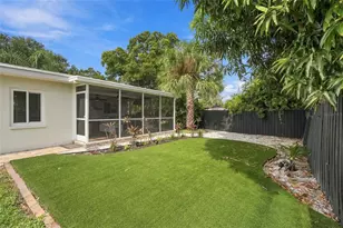 9727 Groveland St, Seminole, FL 33772 - Photo 36
