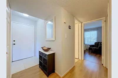 4115 34th Way S #193, Saint Petersburg, FL 33711 - Photo 6