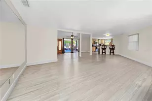 7913 Beasley Rd, Tampa, FL 33615 - Photo 8