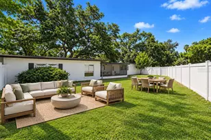 217 Garden Cir, Belleair, FL 33756 - Photo 30