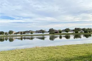 33879 Astoria Cir, Wesley Chapel, FL 33545 - Photo 60