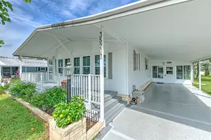 35207 Makenzie St, Zephyrhills, FL 33541 - Photo 6