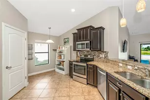 12539 Mountain Springs Pl, New Port Richey, FL 34655 - Photo 4
