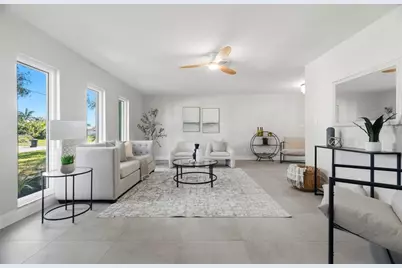 4700 14th Street NE, Saint Petersburg, FL 33703 - Photo 4