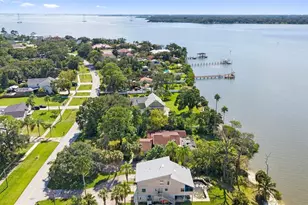 600 Shore Dr E, Oldsmar, FL 34677 - Photo 6