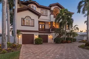 7851 9th Ave S, Saint Petersburg, FL 33707 - Photo 2