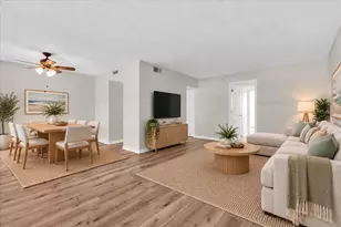 4885 1st St NE, Saint Petersburg, FL 33703 - Photo 2