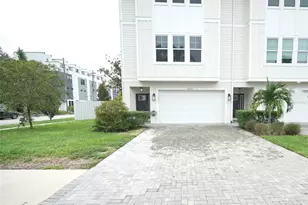 4302 W North B St, Tampa, FL 33609 - Photo 2