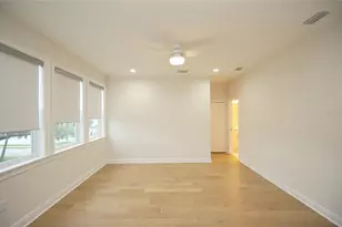 4302 W North B St, Tampa, FL 33609 - Photo 14