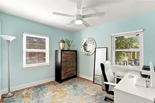 3108 10th St N, Saint Petersburg, FL 33704 - Photo 20