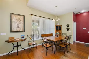 31524 Cross Creek Ln, Wesley Chapel, FL 33543 - Photo 16