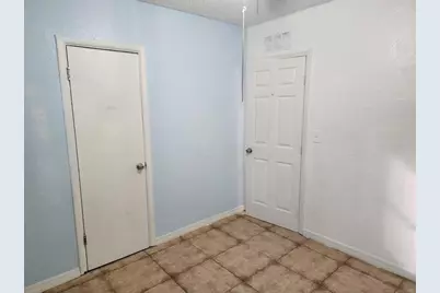 621 Lincoln Avenue, Tarpon Springs, FL 34689 - Photo 6