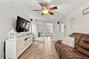 3306 Nakora Dr, Tampa, FL 33618 - Photo 16