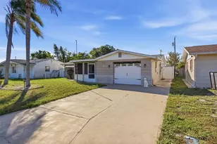 4030 Cluster Dr, Holiday, FL 34691 - Photo 4