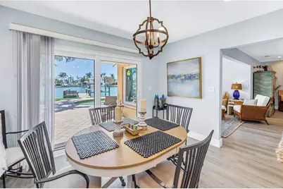 10128 Yacht Club Drive, Treasure Island, FL 33706 - Photo 18