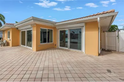 10128 Yacht Club Drive, Treasure Island, FL 33706 - Photo 56