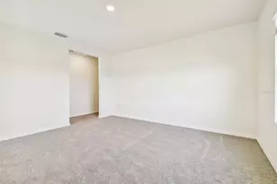 2774 Common Fig Run, Wesley Chapel, FL 33543 - Photo 18