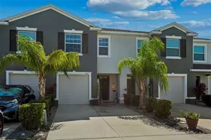 2838 Suncoast Blend Dr, Odessa, FL 33556 - Photo 2