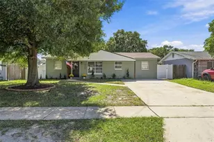 8168 82nd Ave, Seminole, FL 33777 - Photo 2