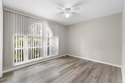 17504 Woodthrush Place, Tampa, FL 33647 - Photo 22