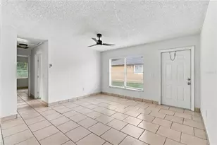 2461 Chestnut Woods Dr, Lakeland, FL 33815 - Photo 8