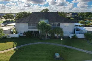 8350 Savannah Trace Cir, Tampa, FL 33615 - Photo 76