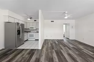 13940 Anona Heights Dr, Largo, FL 33774 - Photo 6
