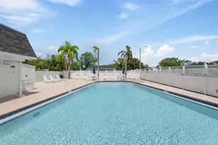13940 Anona Heights Dr, Largo, FL 33774 - Photo 22