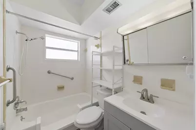 13940 Anona Heights Drive #113, Largo, FL 33774 - Photo 16