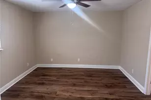 3418 Sunrise Villas Ct N, Tampa, FL 33614 - Photo 10