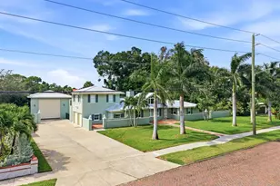 6930 Bougainvilla Ave S, Saint Petersburg, FL 33707 - Photo 2
