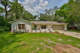 121 Windy Cir, Brandon, FL 33511 - Photo 2