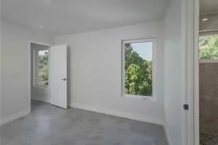 310 Hibiscus St, Tarpon Springs, FL 34689 - Photo 28