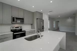 310 Hibiscus St, Tarpon Springs, FL 34689 - Photo 22