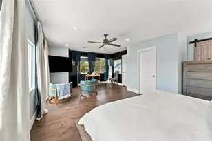 135 Harbor Dr, Palm Harbor, FL 34683 - Photo 24