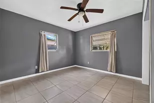 1835 West Dr, Clearwater, FL 33755 - Photo 14