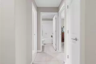 15436 Miller Creek Dr, Sun City Center, FL 33573 - Photo 18